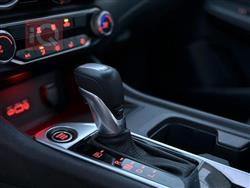 نیسان سێنترا